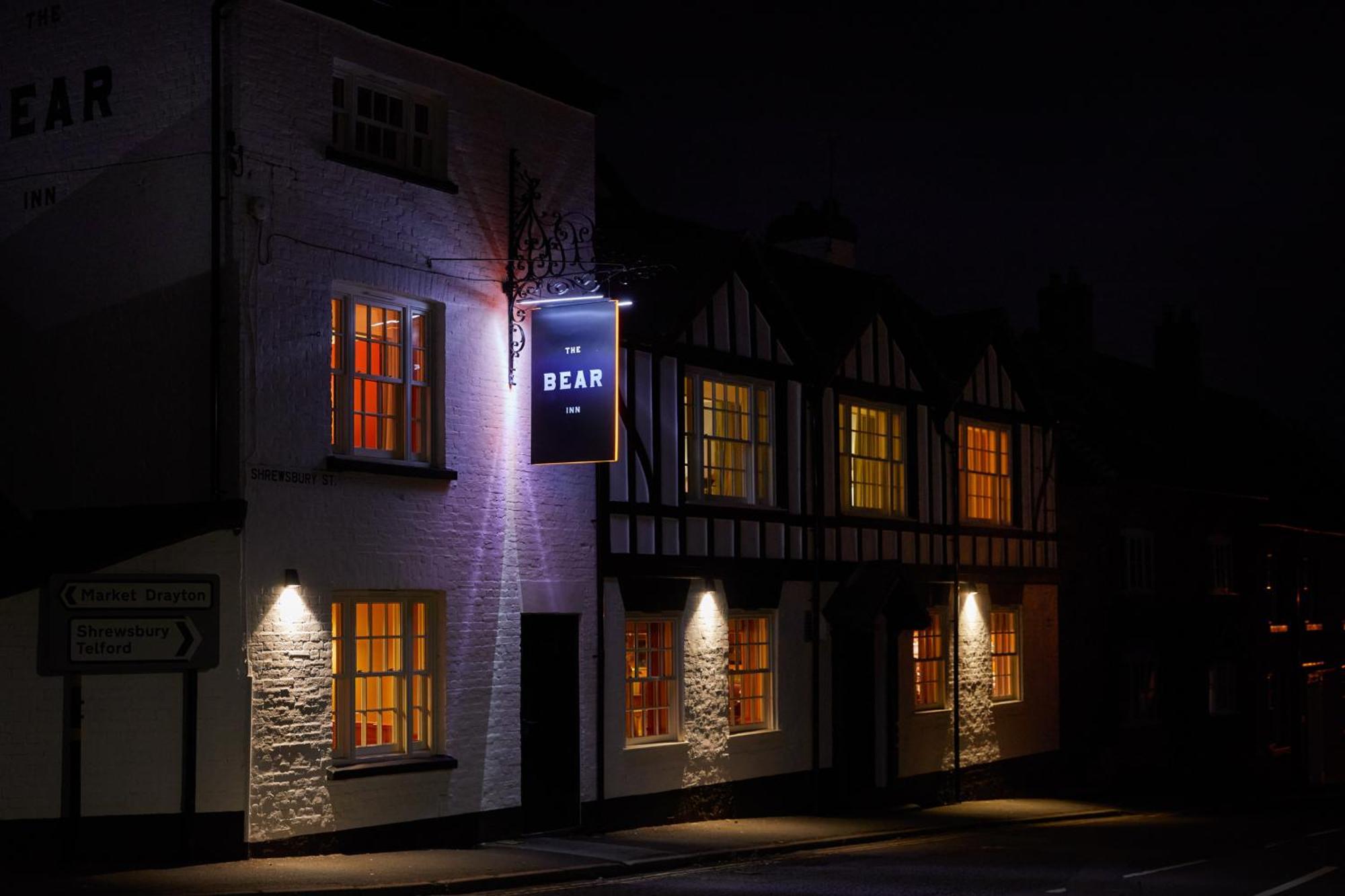 The Bear Inn, Hodnet Zewnętrze zdjęcie